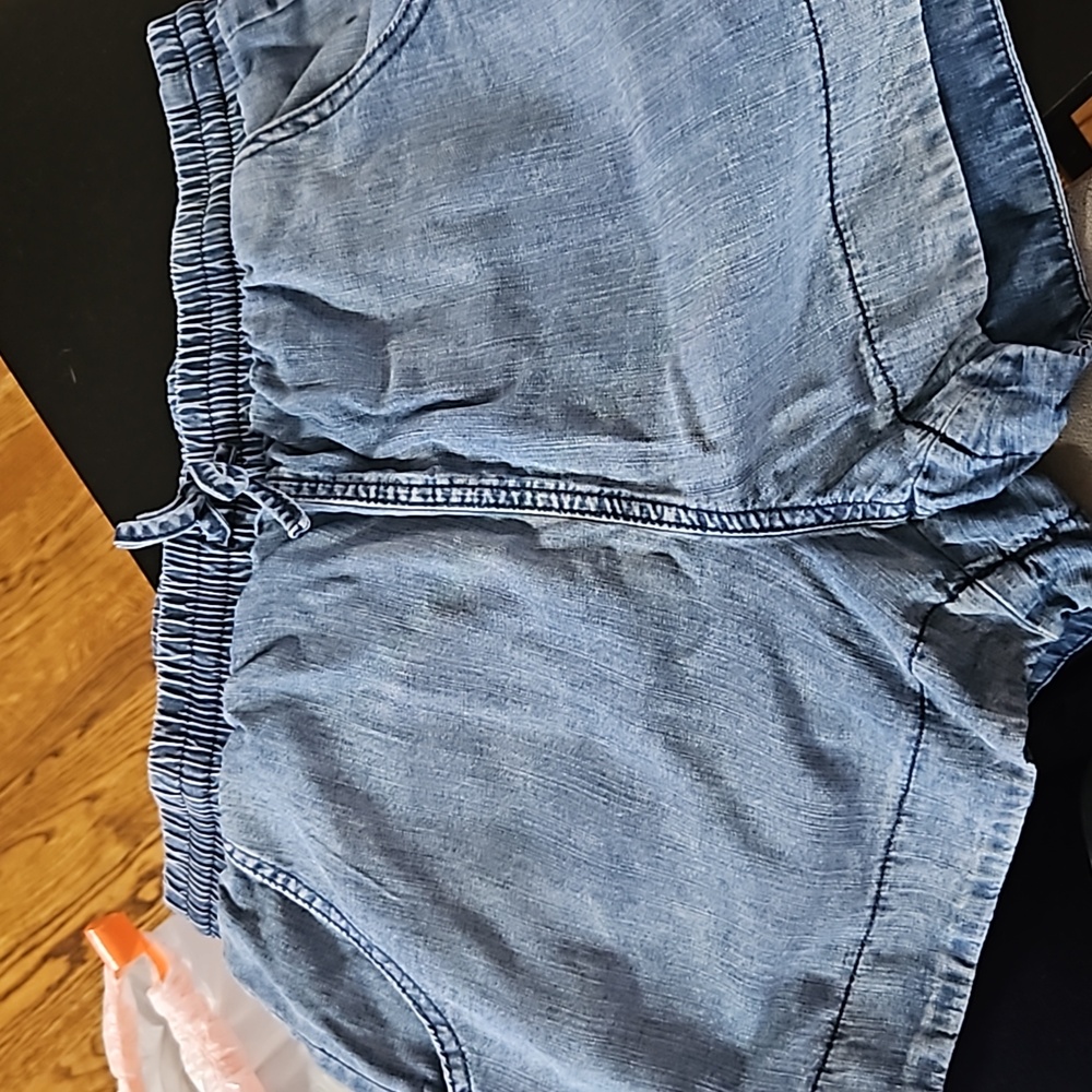 Universal Thread denim look drawstring shorts
